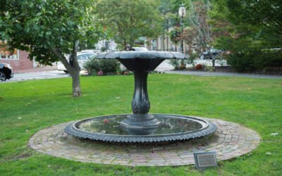 COMMONS WATER FOUNTAIN